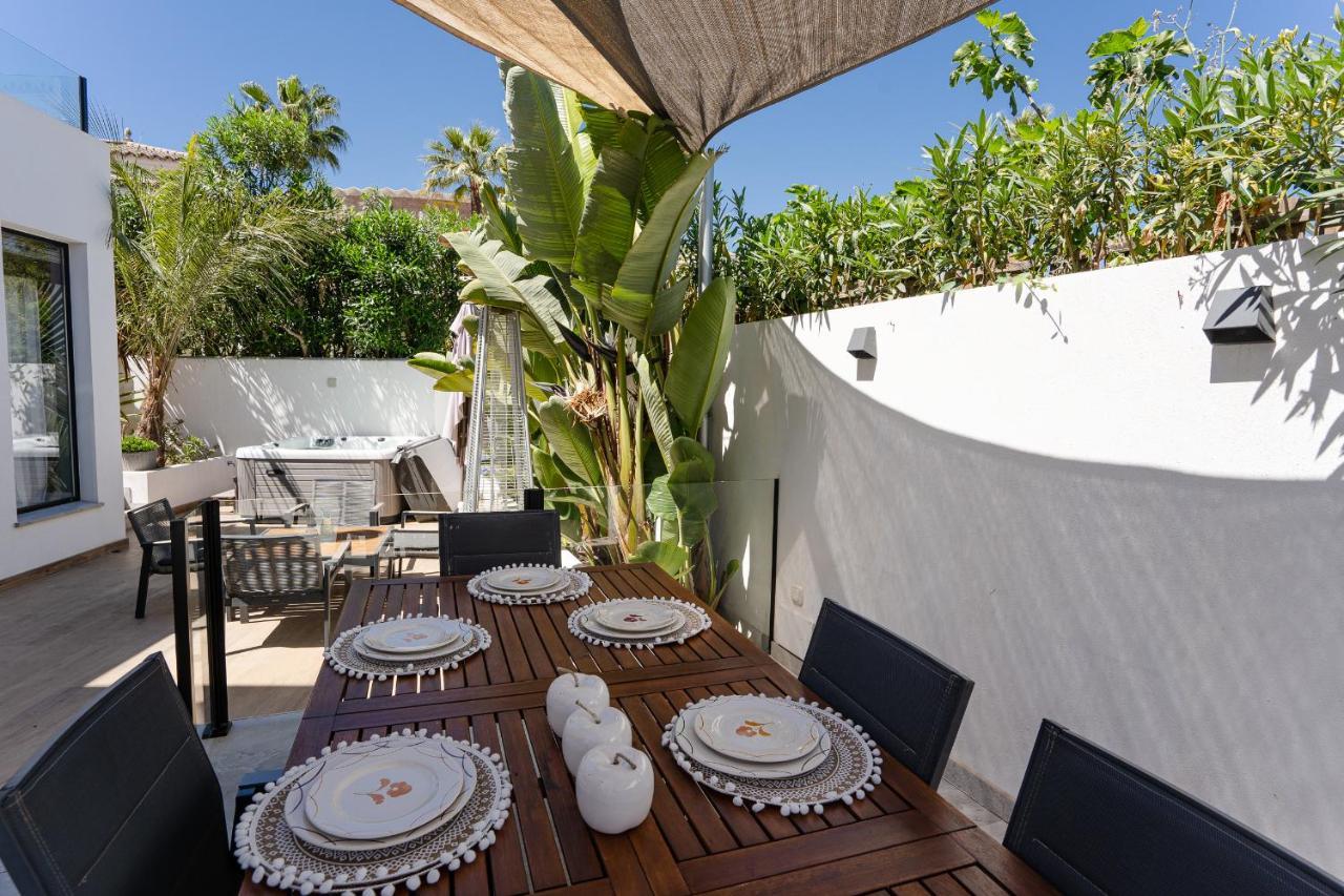Zorro Villa