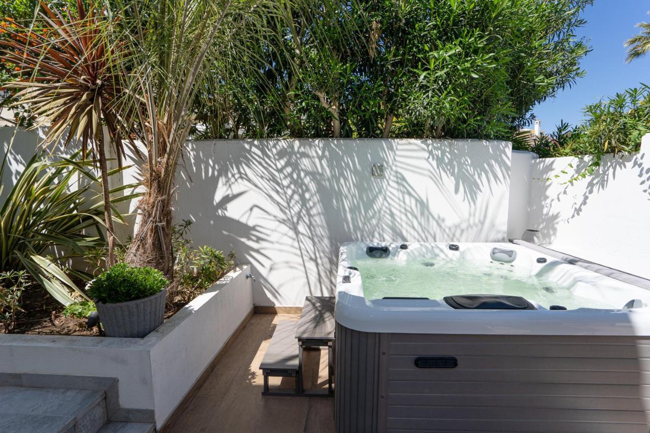Zorro Villa